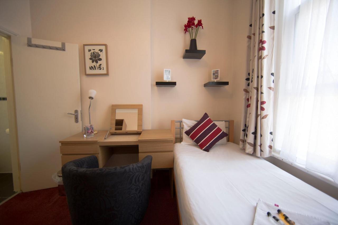 Saba Rooms And Apartments Londra Esterno foto