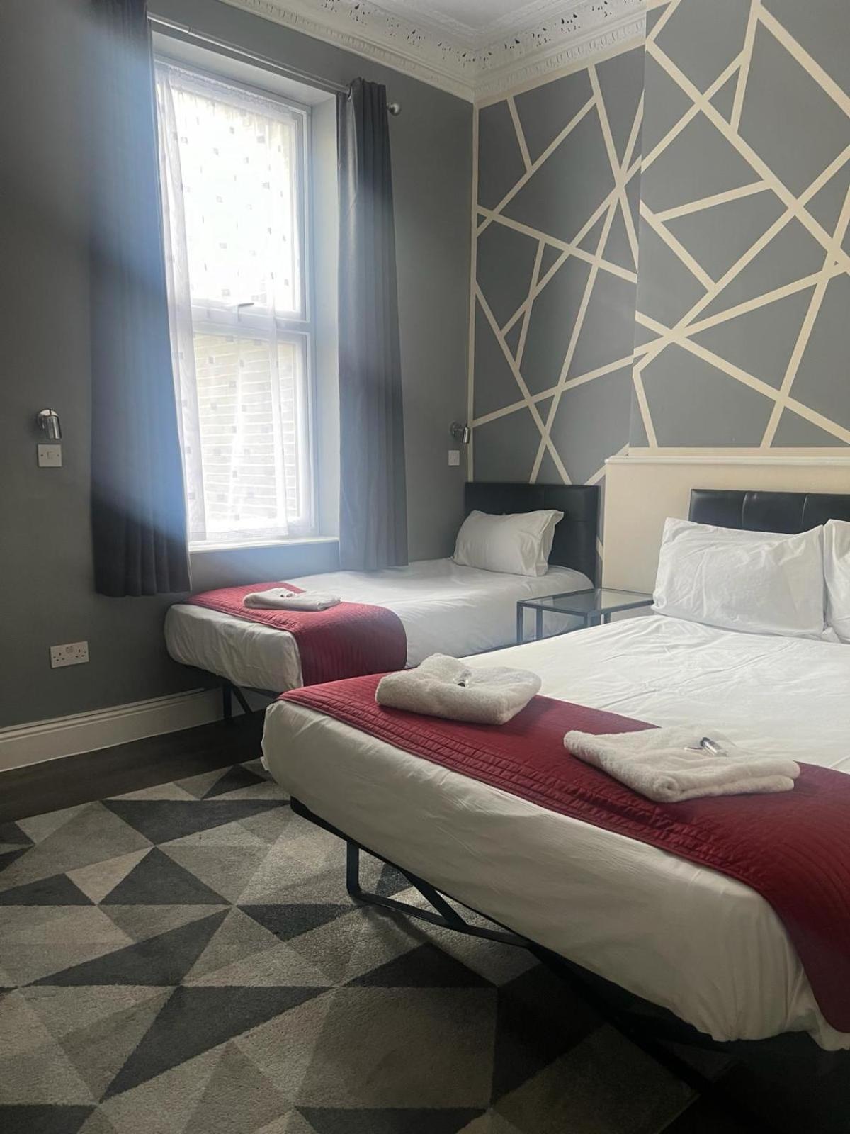 Saba Rooms And Apartments Londra Esterno foto