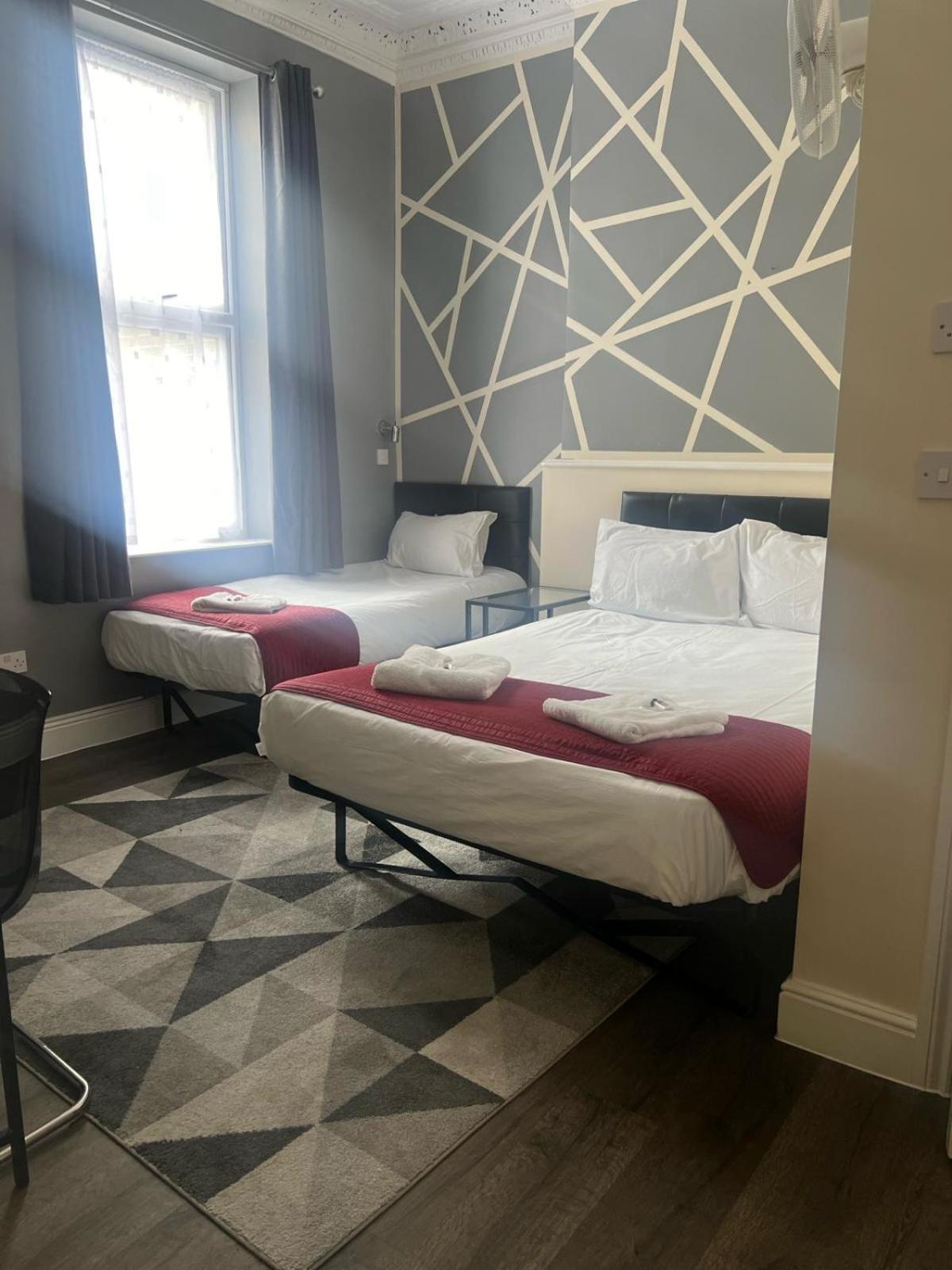 Saba Rooms And Apartments Londra Esterno foto