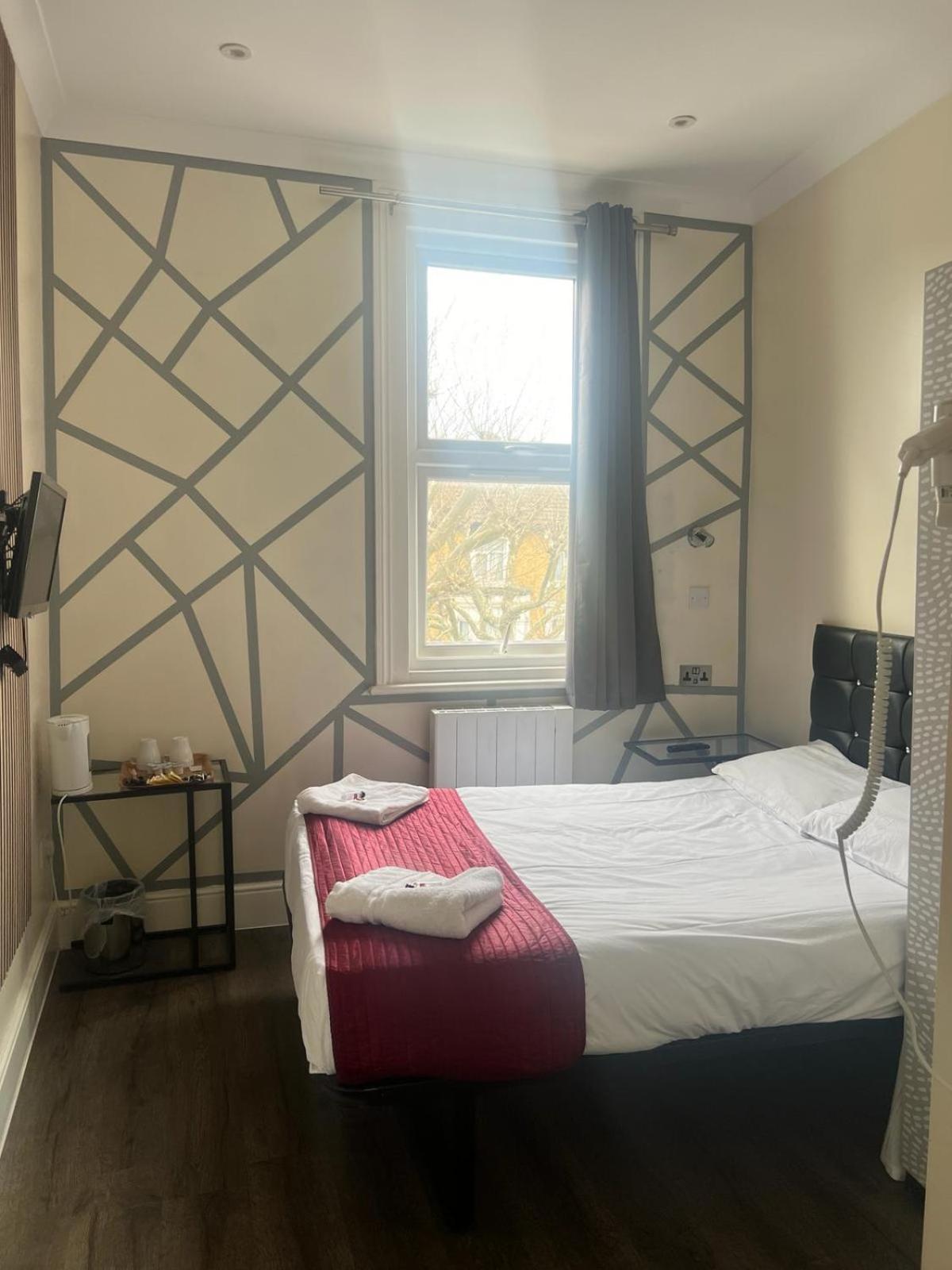 Saba Rooms And Apartments Londra Esterno foto