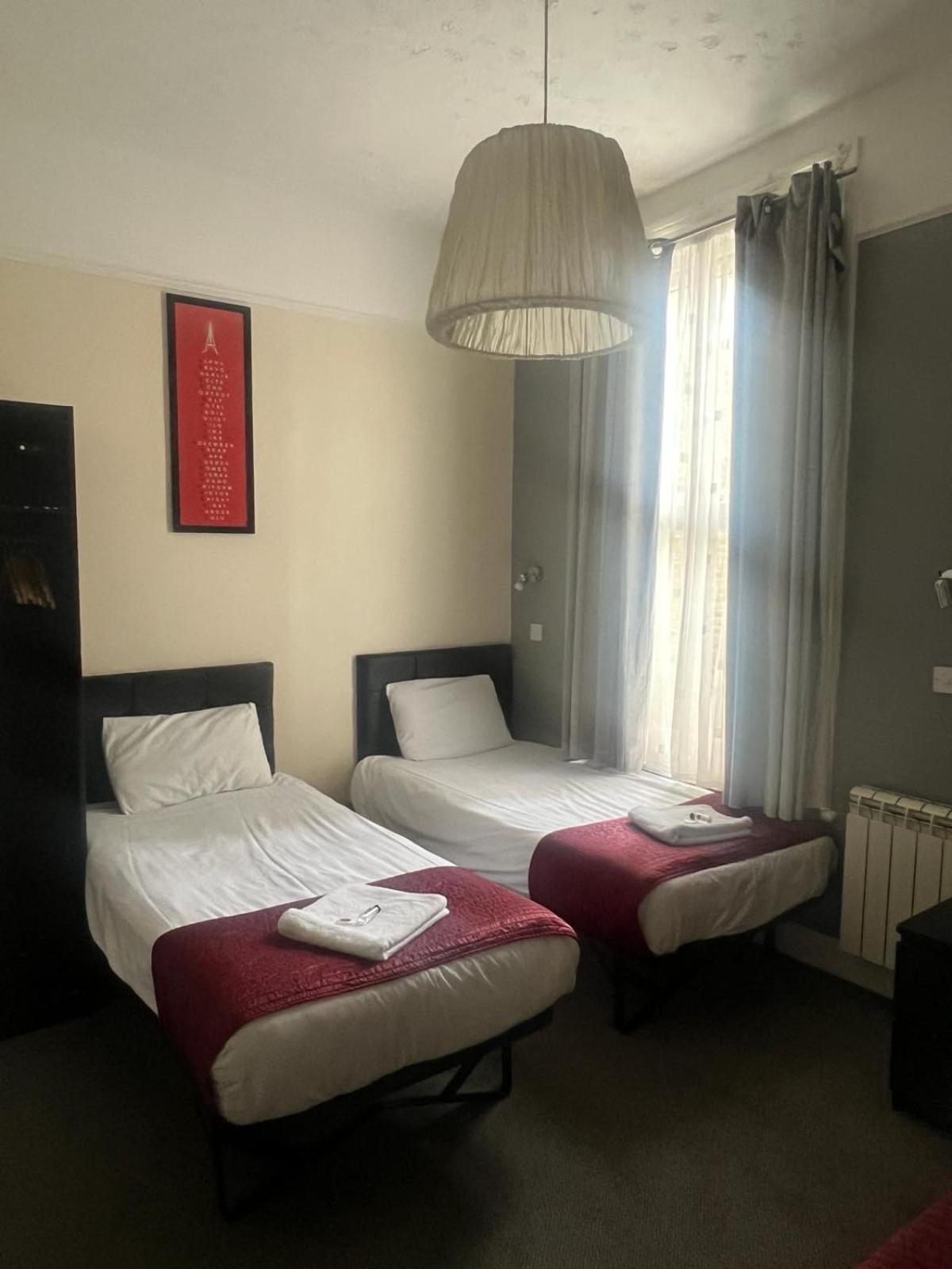 Saba Rooms And Apartments Londra Esterno foto